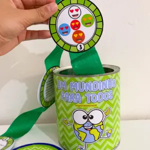 Lata Um Mundinho para Todos.